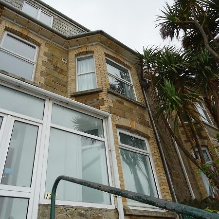 Ocean Breeze Hotel New Quay Buitenkant foto