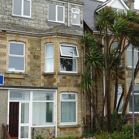 Ocean Breeze Hotel New Quay Buitenkant foto